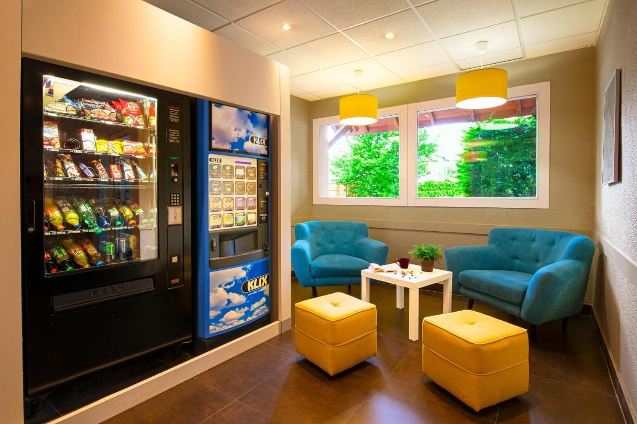 Ibis Budget Grenoble Вореп Экстерьер фото